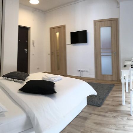 Studio Confort 3 Бухарест Экстерьер фото