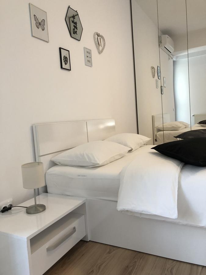 Studio Confort 3 Бухарест Экстерьер фото